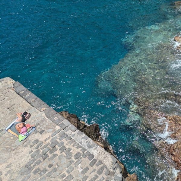 devenir-divemaster-aux-canaries-2 devenir-divemaster-aux-canaries-plage
